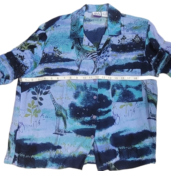 JM Collection blouse - Picture 5 of 5